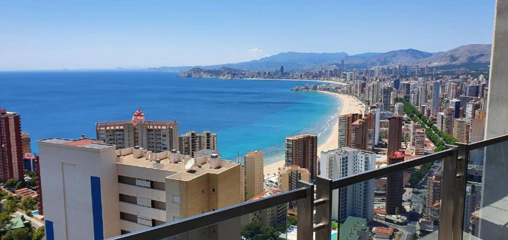 Апартаменты Vista Al Mar Бенидорм Экстерьер фото